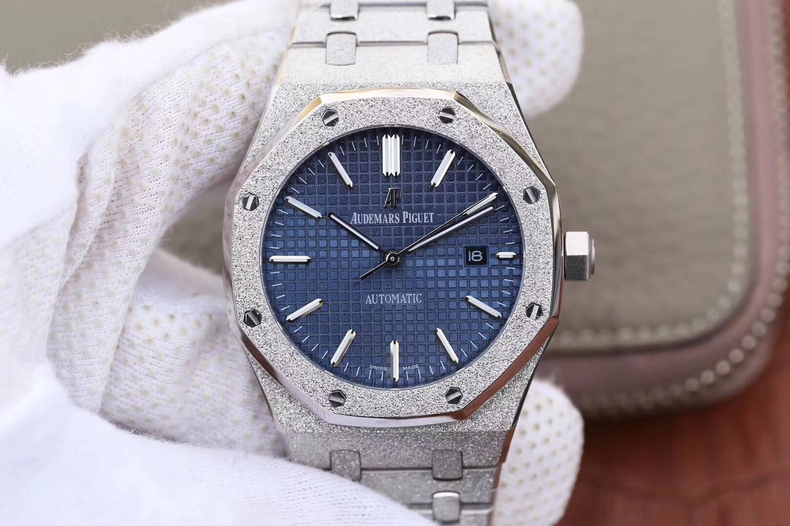 0-161 Replica Audemars Piguet Royal Oak 15454BC.GG.1259BC.01 JH Factory Silver Strap Watch - Image 1