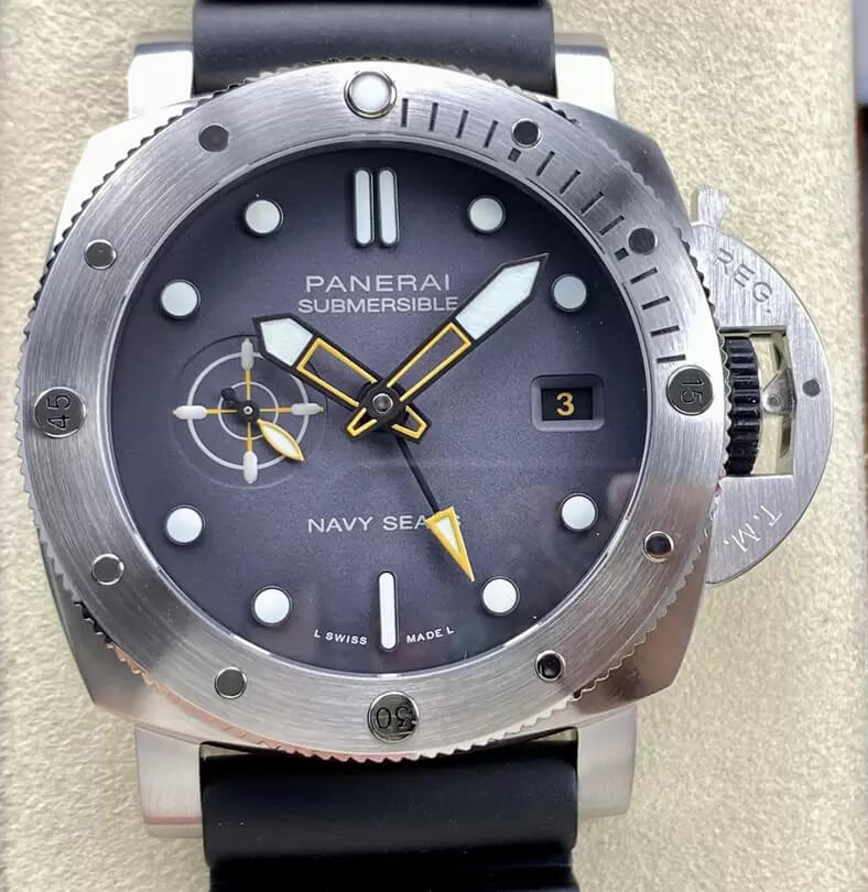 0-19-5 Replica Panerai Submersible PAM1323 VS Factory Gray Strap - Image 1