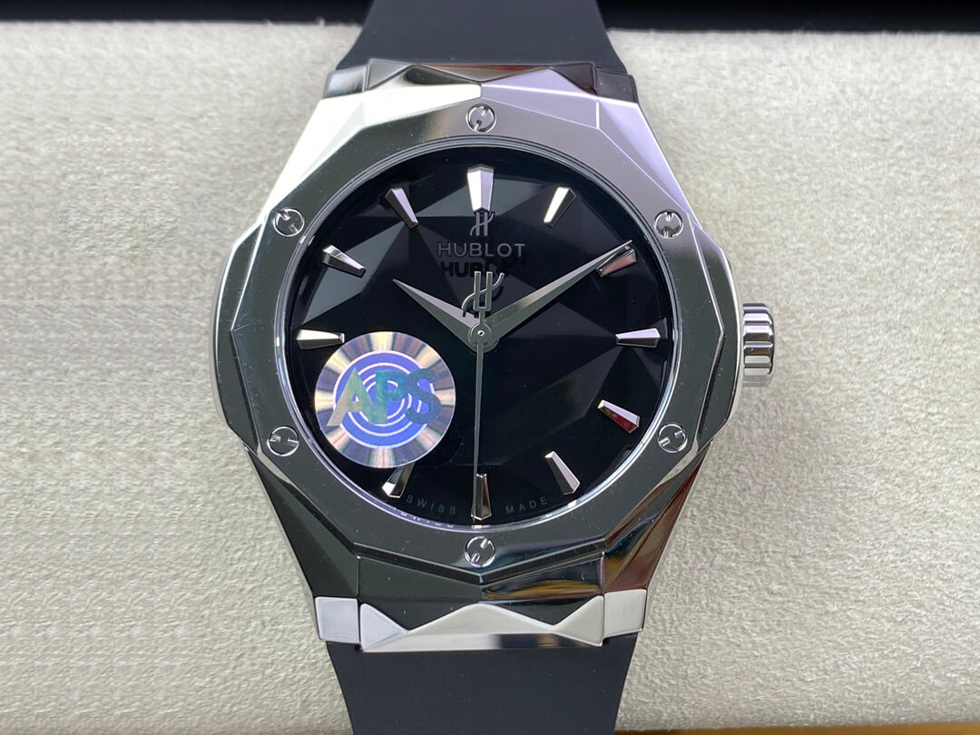 0-417 Replica Hublot Classic Fusion 550.NS.1800.RX.ORL19 APS Factory Black Strap - Image 1