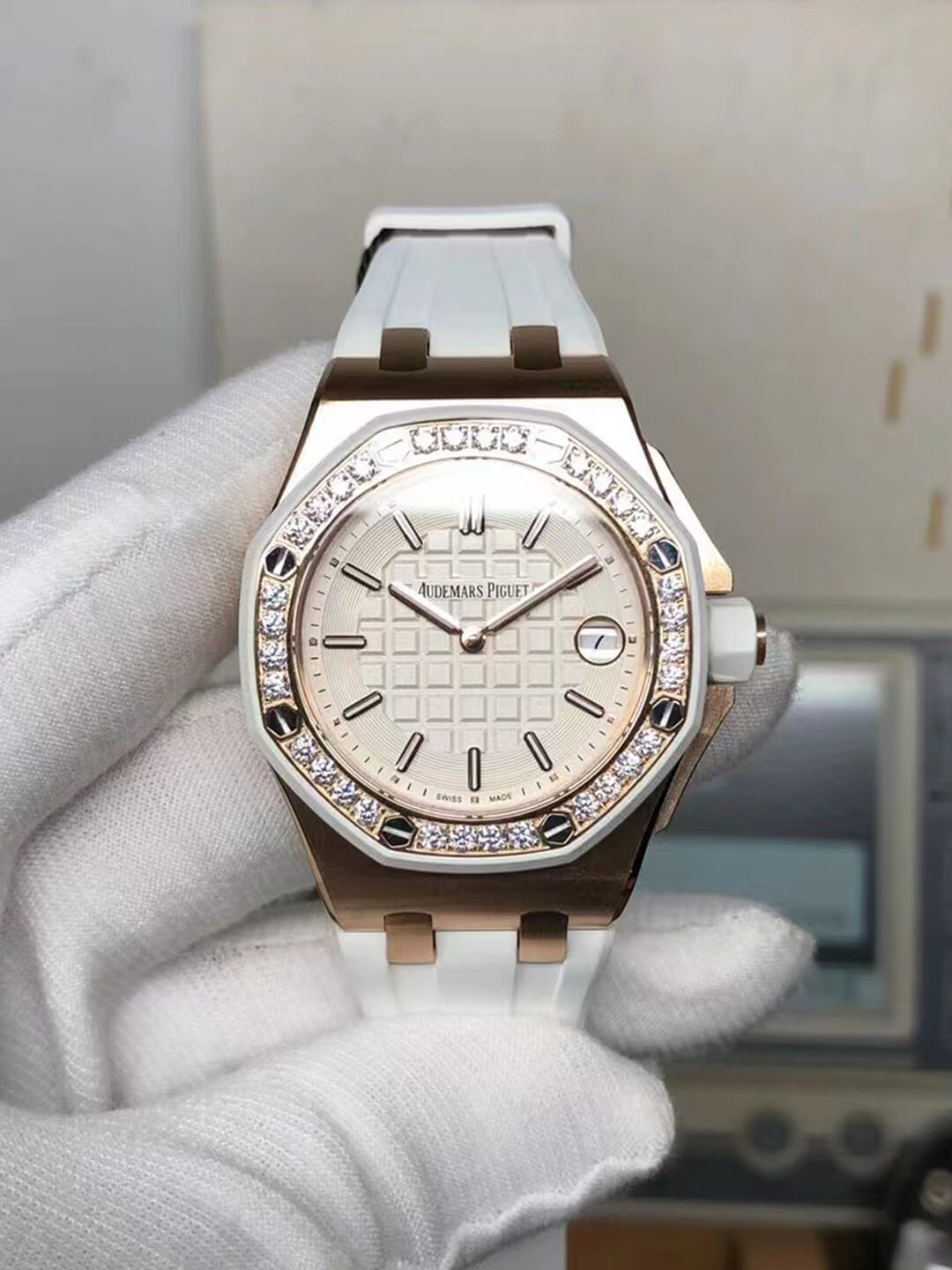 0-5-21 Replica Audemars Piguet Royal Oak Offshore 67540OK.ZZ.A010CA.01 Diamond-Set Bezel - Image 1