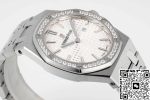Replica Audemars Piguet Royal Oak Quartz 33MM 67651ST.ZZ.1261ST.01 ZF Factory White Dial Diamond Bezel - Image 6